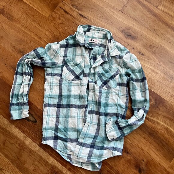 SO girl's soft flannel button up shirt - Picture 1 of 3